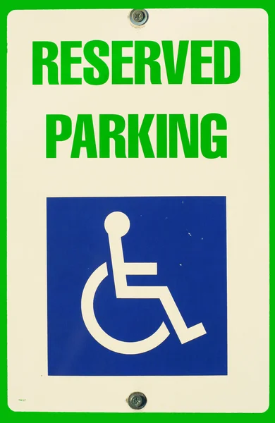 Handicap reservado sinal de estacionamento — Fotografia de Stock