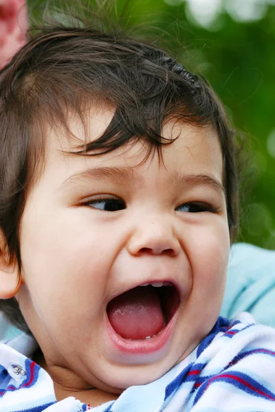 Mutlu ve sağlıklı bir bebek — Stok fotoğraf