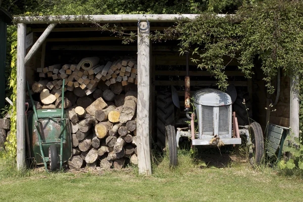 stock image Hut and Tractor