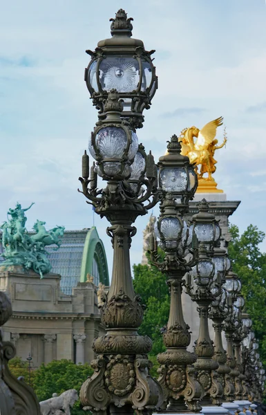 ポン パリのアレクサンドル 2 世橋フランス. — ストック写真