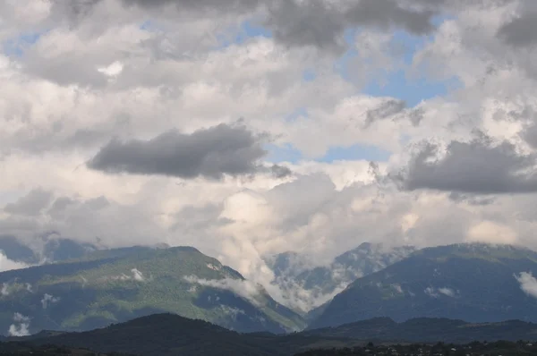 Kafkas Dağları. — Stok fotoğraf
