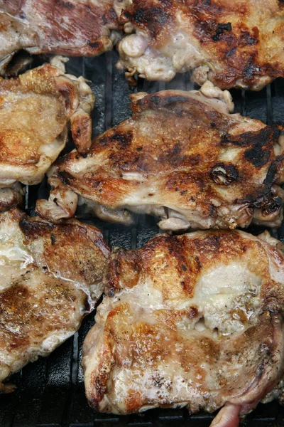 Kött på grillen — Stockfoto