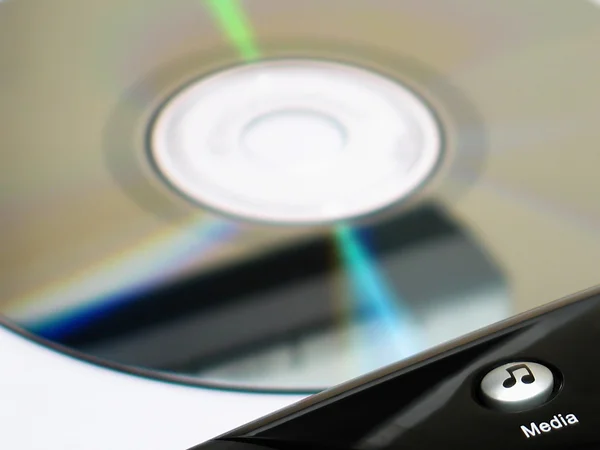 Кнопка мультимедиа рядом с CD — стоковое фото