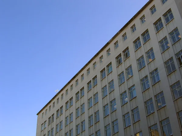 Moderní kancelářská budova v Liverpoolu — Stock fotografie