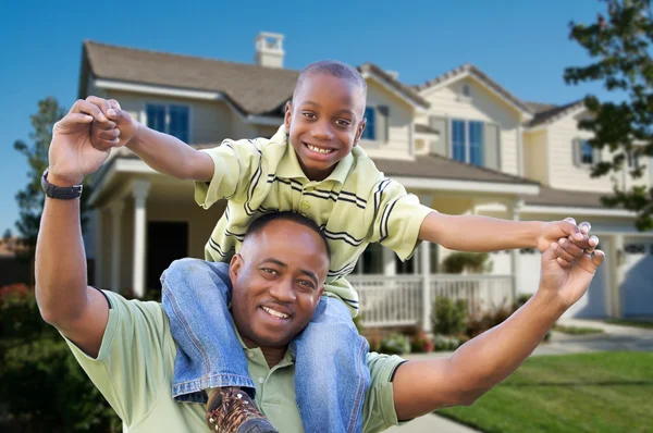 Father and Son in Front of New House — Stock Photo, Image