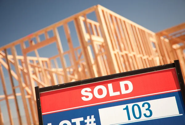 Sold Lot Sign and Framing Construction — Stock Photo, Image