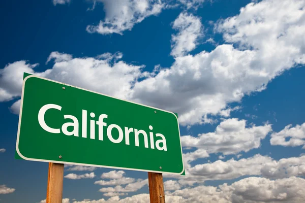 California gröna vägskylt - kopia rum — Stockfoto