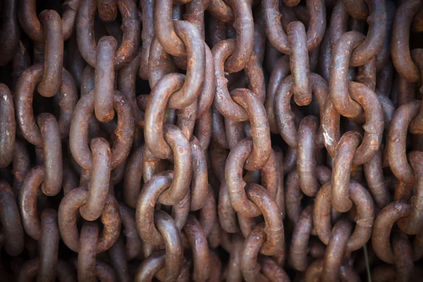 Thick Rusty Chain Background with Vignette — Stock Photo, Image
