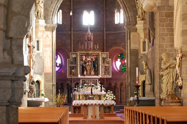 Gotische Kathedrale Interieur in Trebic lizenzfreie Stockbilder