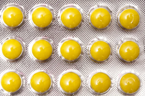 Yellow Pills — Stock Photo, Image