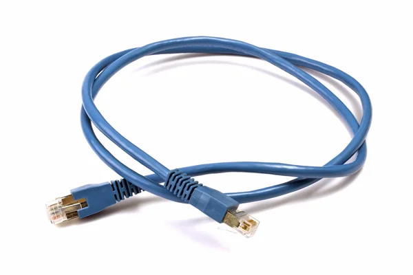 Синий сетевой кабель — стоковое фото