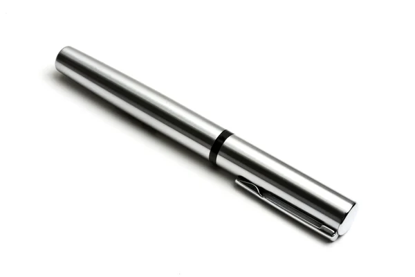 Шариковая ручка изолирована на белом — стоковое фото