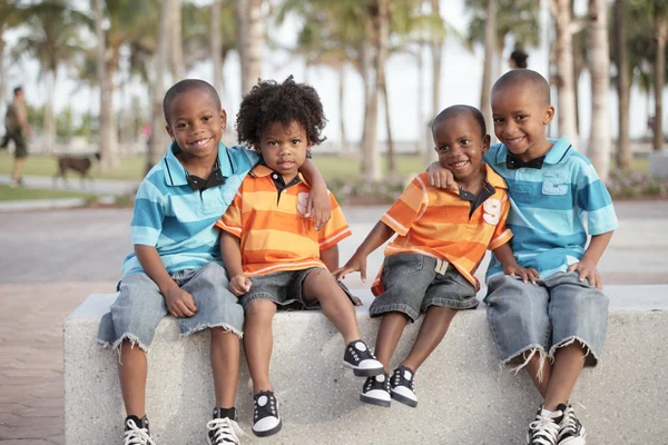 Quattro fratelli afroamericani — Foto Stock