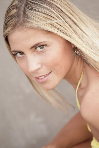 Beautiful young blond — Stock Photo, Image
