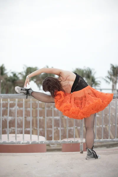 Ballerina uitrekken — Stockfoto