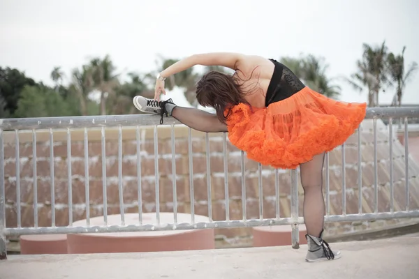 Ballerina uitrekken — Stockfoto