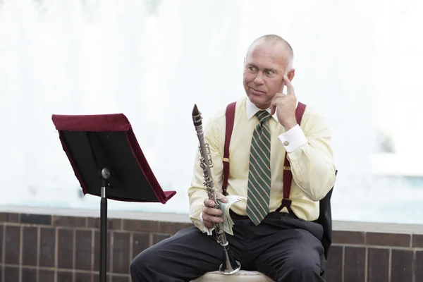 Clarinet player with an idea — Stock Photo, Image