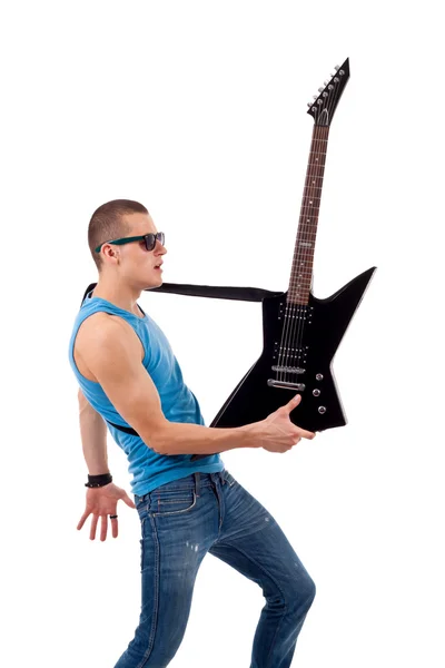 Guitarrista segurando sua guitarra em uma mão — Fotografia de Stock