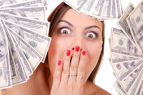 Vonzó nő vesz 100 dollár számlák — Stock Fotó