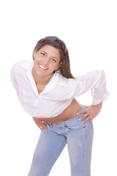 Красива молода жінка в джинсах — стокове фото