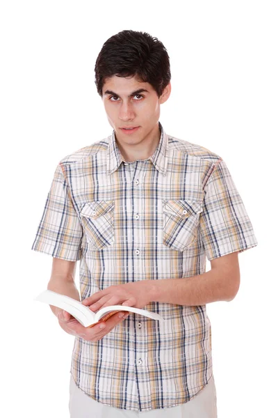 Schöner junger Mann liest ein Buch — Stockfoto