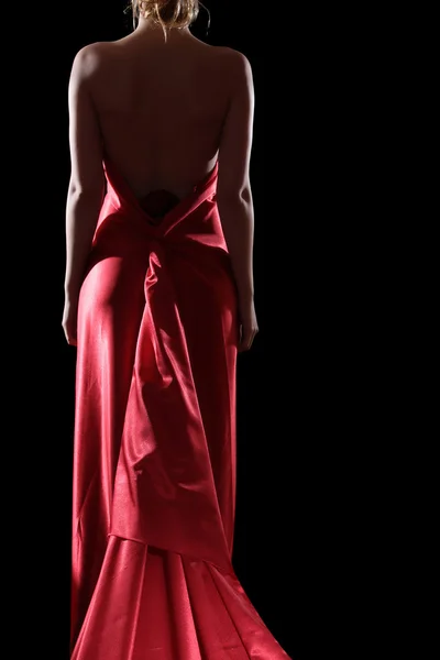 Atractiva chica rubia en vestido rojo — Foto de Stock