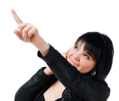 Genç bayan telefonda konuşuyor.