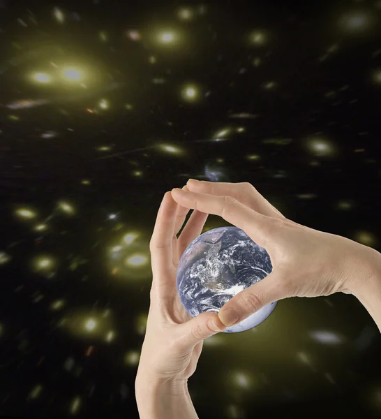 The world in your hands — Stock Photo, Image