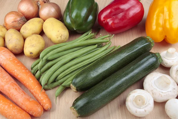Blandade grönsaker urval — Stockfoto