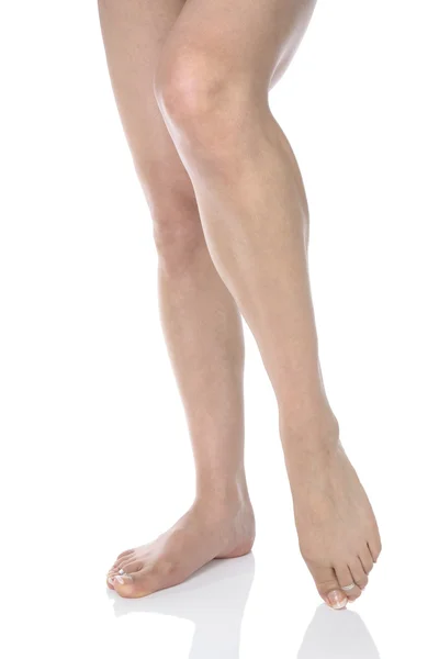 女子双腿被隔绝在白色背景 — 图库照片