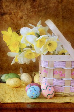 Easter Floral Arrangement clipart