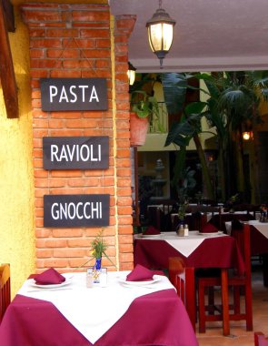 Italian restaurant clipart