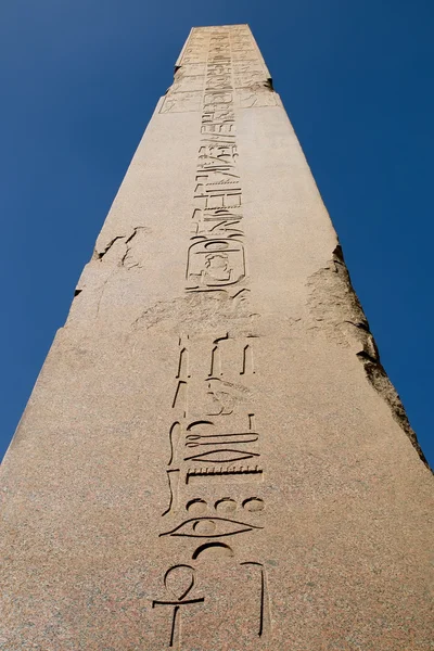 Obelisk in Karnak — Stockfoto
