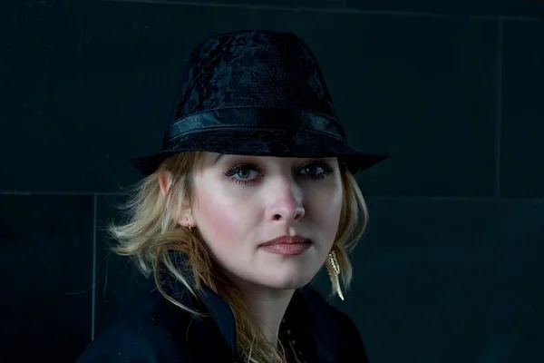 Beleza no chapéu — Fotografia de Stock