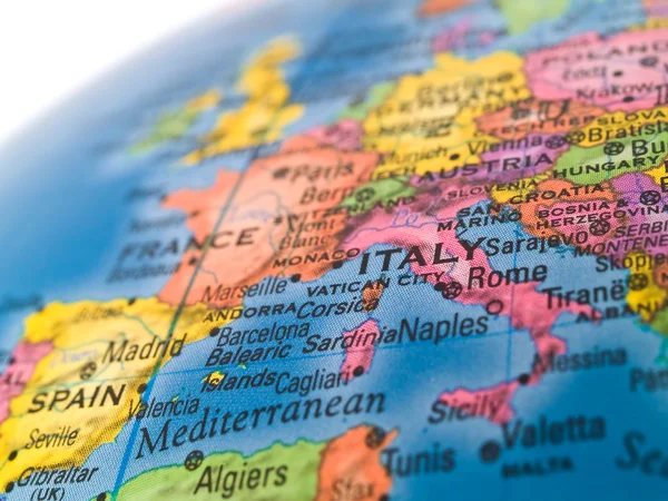 Global bestudeert een kleurrijke close-up van Europa en — Stockfoto