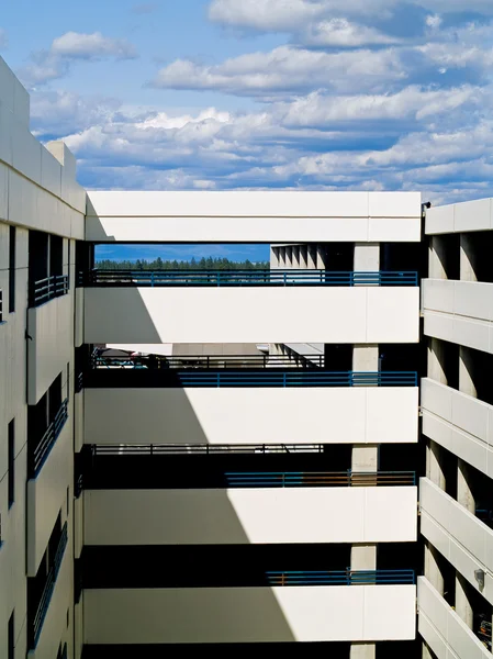 Parking Garage Ramps on a Sunny Spring Day — Stock Photo, Image