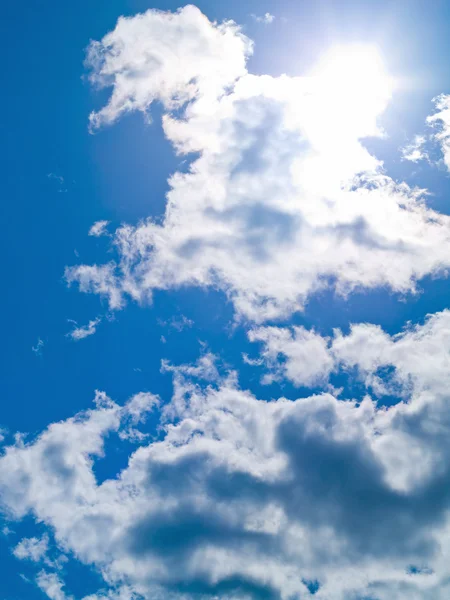 Słońce i chmury — Zdjęcie stockowe