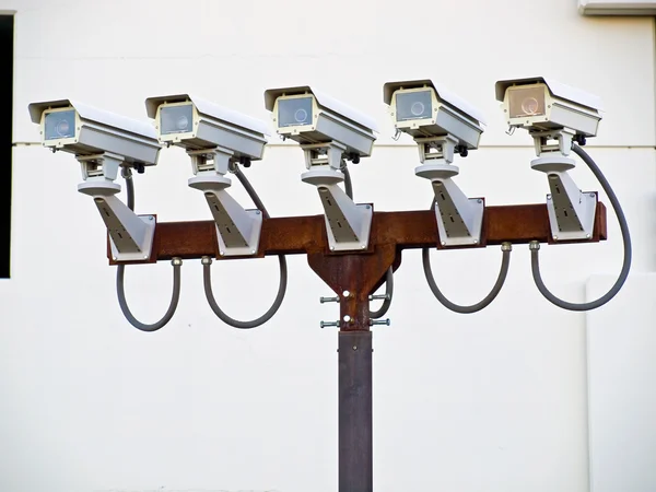 Gruppo di cinque telecamere di sicurezza — Foto Stock
