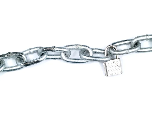 Beyaz bir arka plan üzerinde izole çelik zincir — Stok fotoğraf