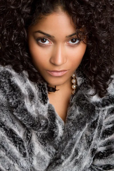 Woman Wearing Fur Coat — Stock Photo, Image