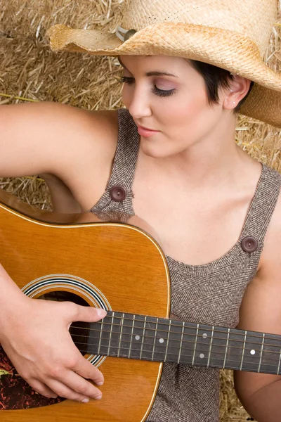 Land gitaar vrouw — Stockfoto