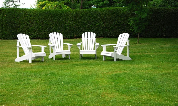 Zahradní židle — Stock fotografie
