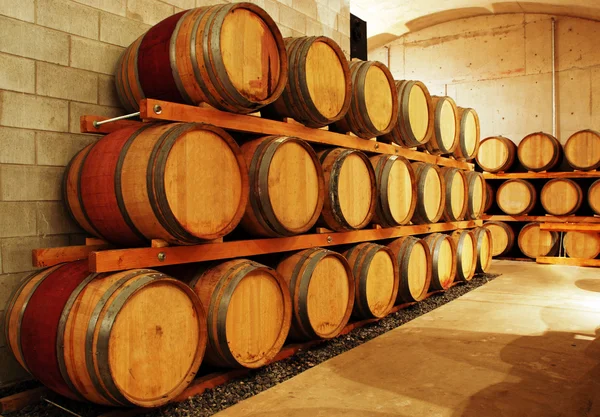 Área de armazenagem do barril de vinho — Fotografia de Stock