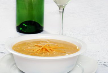 rendelenmiş kaşar peynir çorbası
