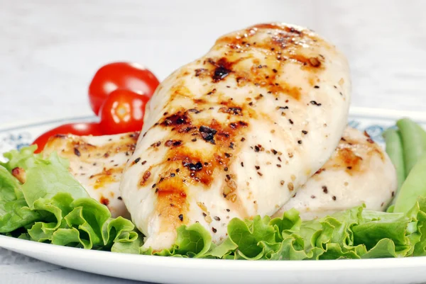 Macro grilled chicken shallow DOF — Stock Photo, Image
