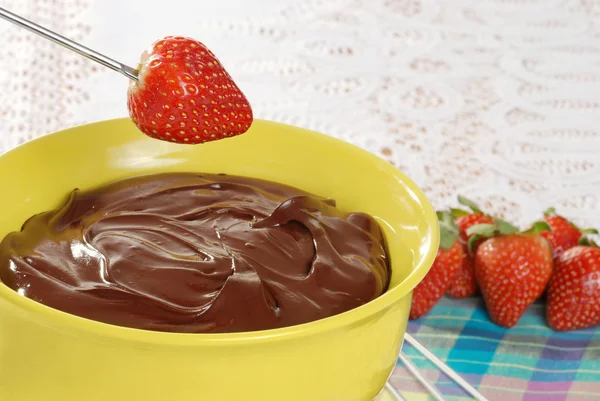 Chocolate and strawberry fondue — Stock Photo, Image