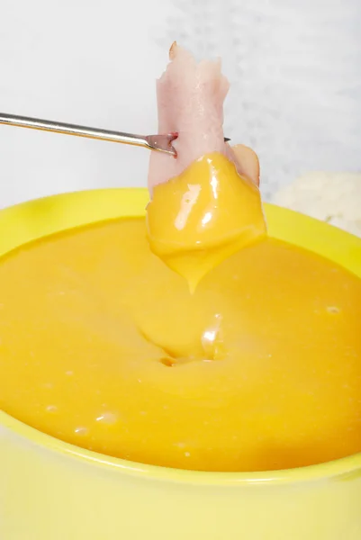 Macro queso y fondue de jamón — Foto de Stock