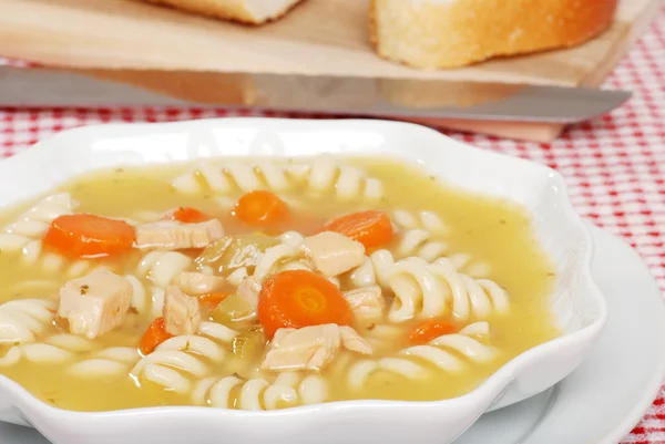 Makró csirke tészta leves — Stock Fotó