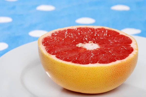 Red grapefruit closeup shallow DOF — Stock Photo, Image