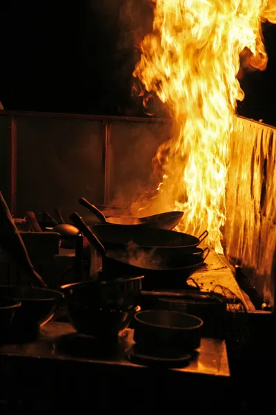 Gotowanie z ogniem — Zdjęcie stockowe